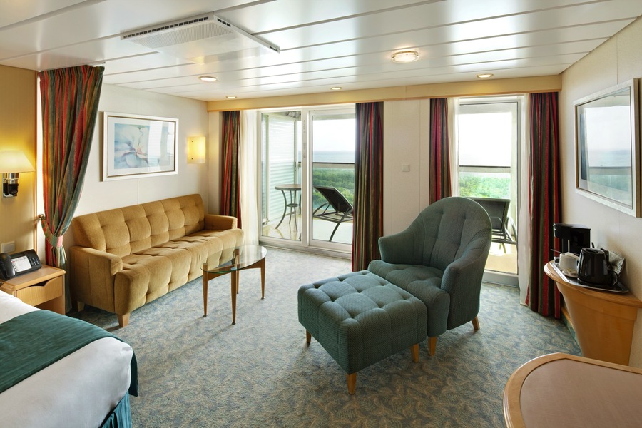 RCI, Mariner, Sunset Junior Suite 2.jpg
